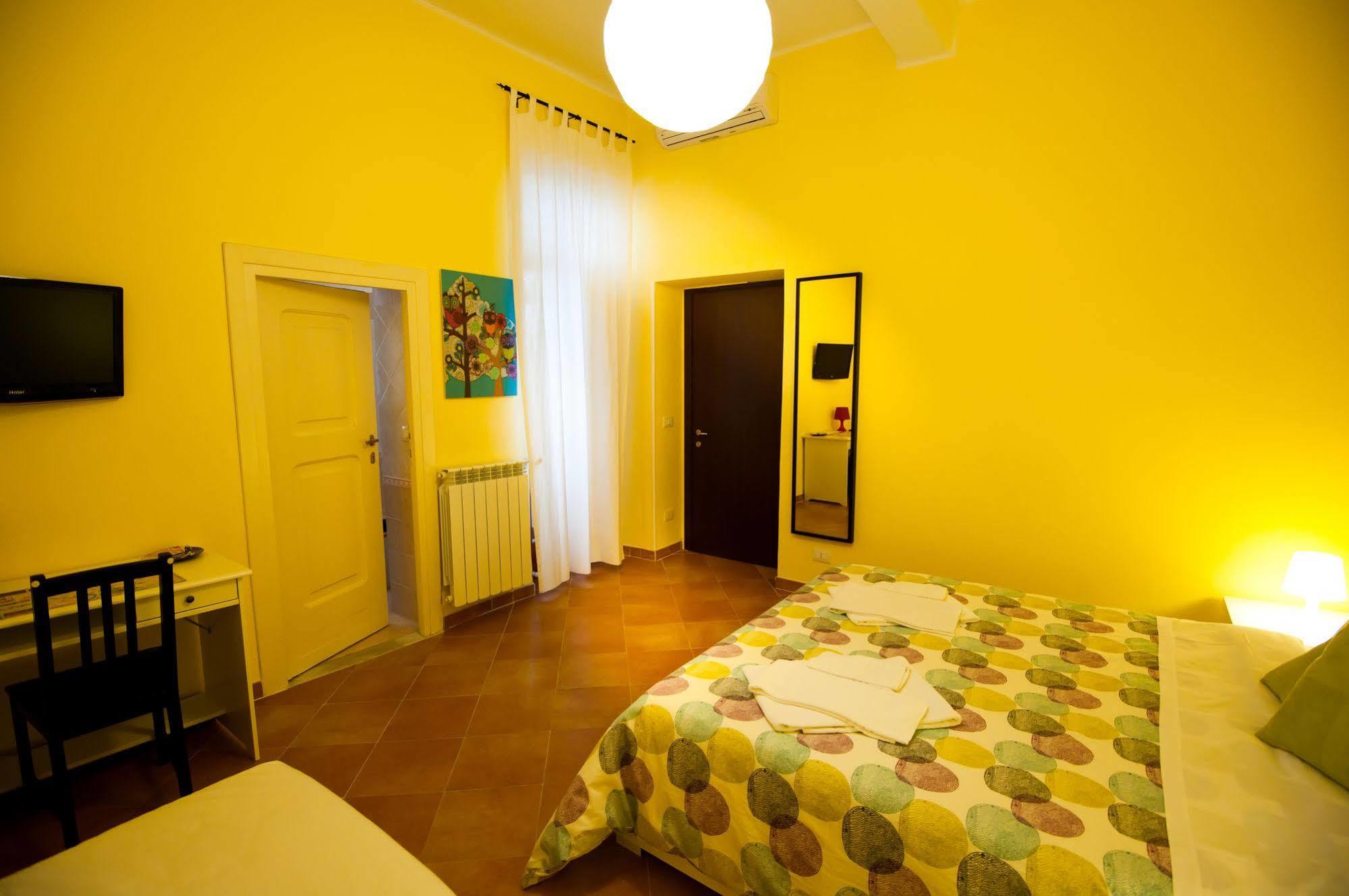 Rome Services Porta Castello Luaran gambar