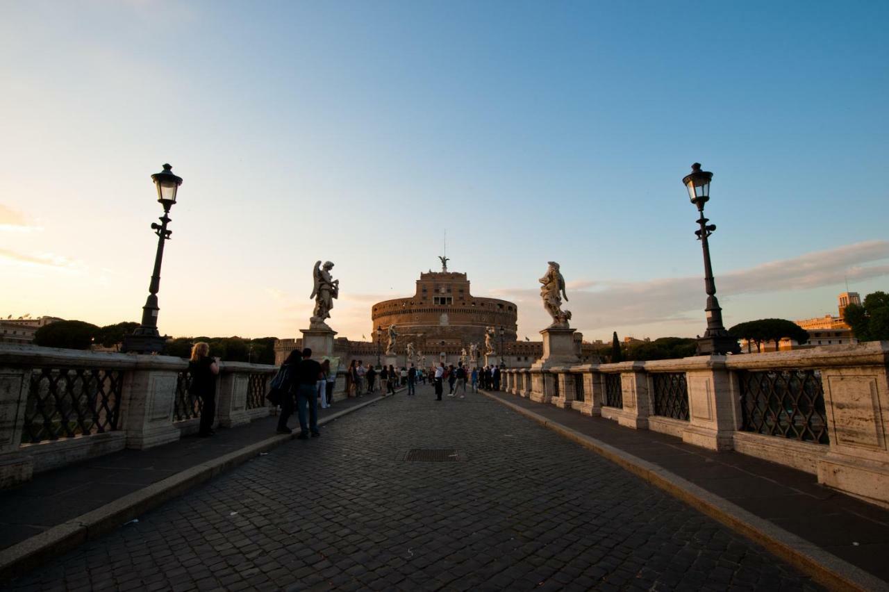 Rome Services Porta Castello Luaran gambar