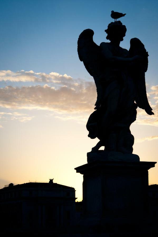 Rome Services Porta Castello Luaran gambar