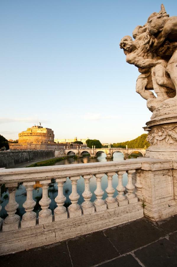 Rome Services Porta Castello Luaran gambar